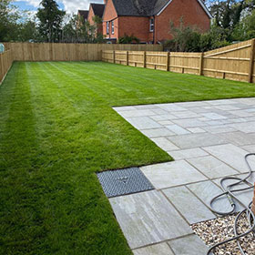 Close board fencing